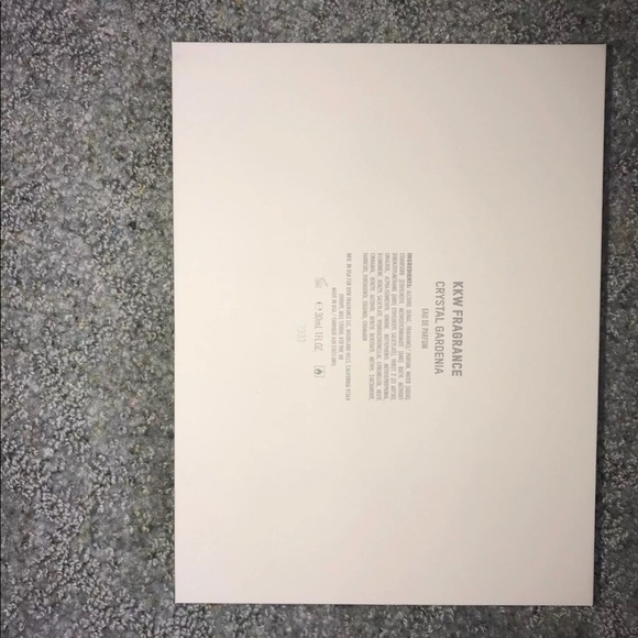 KKW FRAGRANCE CRYSTAL GARDENIA - Picture 3 of 3